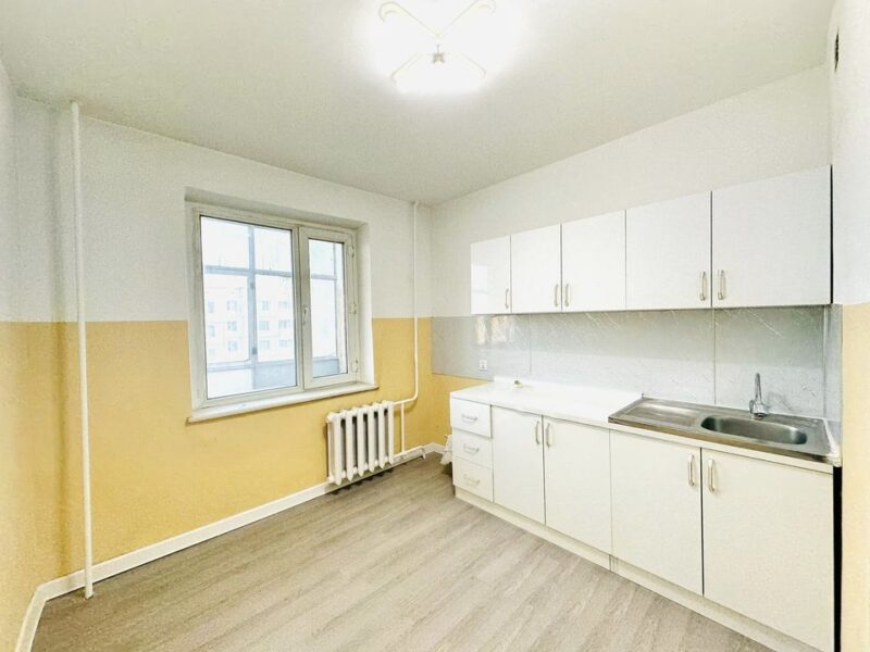 Хуучин угсармалын хоёр өрөө байр